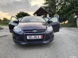 Utilizat 2012 Ford Focus Berlinǎ | 3.800 EUR (Preț OK)