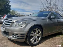 Utilizat 2009 Mercedes C180 | 5.100 EUR