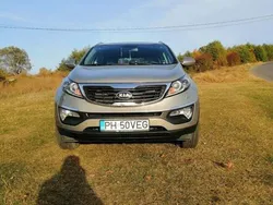 Gri Utilizat 2012 Kia Sportage SUV | 12.000 EUR (Puțin scump)