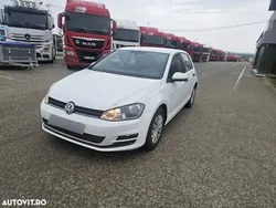 Alb Utilizat 2016 VW Golf VII Comfortline Hatchback | 5.500 EUR (Super Preț)