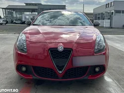 Rosu Utilizat 2016 Alfa Romeo Giulietta Hatchback | 12.300 EUR