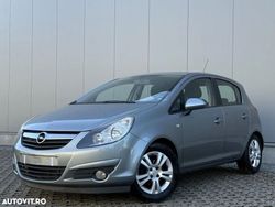Gri Utilizat 2010 Opel Corsa Edition Hatchback | 3.390 EUR (Preț OK)