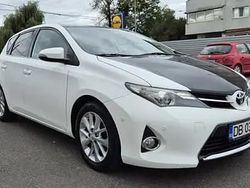 Utilizat 2013 Toyota Auris Berlinǎ | 7.900 EUR (Scump)