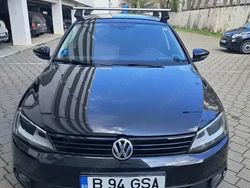 Utilizat 2013 VW Jetta Berlinǎ | 8.350 EUR (Puțin scump)