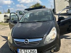 Negru Utilizat 2008 Opel Corsa | 1.200 EUR (Super Preț)