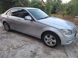 Gri Utilizat 2007 Mercedes C180 Berlinǎ | 5.250 EUR (Preț bun)