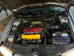 Utilizat 2004 VW Golf IV Berlinǎ | 2.500 EUR