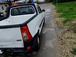 Utilizat 2009 Dacia Logan Pick-Up Pickup | 3.000 EUR