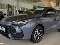 Gri Nouă 2024 MG MG3 Hatchback | 21.990 EUR