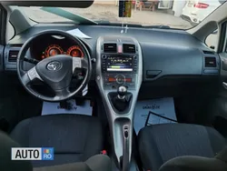 Gri Utilizat 2007 Toyota Auris Berlinǎ | 4.499 EUR