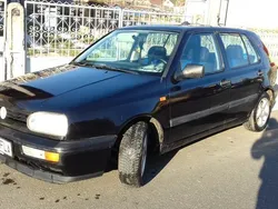 Negru Utilizat 1995 VW Golf III Hatchback | 800 EUR