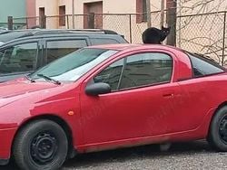 Rosu Utilizat 1995 Opel Tigra Coupe | 1.300 EUR