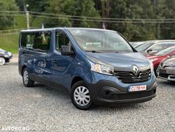 Culoarealbastru Utilizat 2017 Renault Trafic Expression Van | 16.350 EUR (Preț OK)