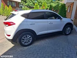Alb Utilizat 2015 Hyundai Tucson SUV | 11.490 EUR (Preț bun)