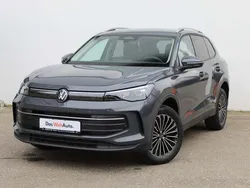 Gri mediu normal Utilizat 2024 VW Tiguan Advance SUV | 44.250 EUR