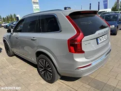 Gri Utilizat 2023 Volvo XC90 Plus SUV | 79.860 EUR