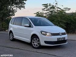 Culoarealb Utilizat 2015 VW Touran Highline Monovolum | 8.890 EUR (Preț bun)