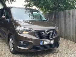 Culoaremaro Utilizat 2019 Opel Combo Life Enjoy Monovolum | 9.700 EUR