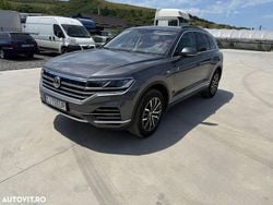 Culoaregri Utilizat 2020 VW Touareg Atmosphere SUV | 32.000 EUR (Preț OK)