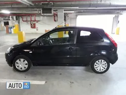 Negru Utilizat 2007 Ford Fiesta Hatchback | 3.400 EUR (Scump)
