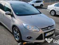 Gri Utilizat 2014 Ford Focus SYNC Edition Break | 5.500 EUR (Preț OK)