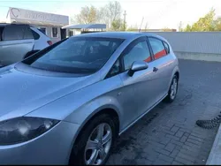 Gri Utilizat 2008 Seat Leon Hatchback | 2.750 EUR