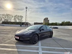 Negru Utilizat 2022 Tesla Model 3 Performance Berlinǎ | 33.900 EUR (Preț OK)