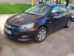 Culoaremaro Utilizat 2015 Opel Astra Berlinǎ | 8.900 EUR (Scump)