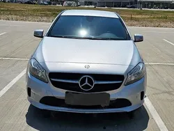 Argintiu Utilizat 2017 Mercedes A180 Active Hatchback | 13.150 EUR