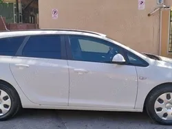 Utilizat 2012 Opel Astra Berlinǎ | 3.200 EUR (Preț bun)