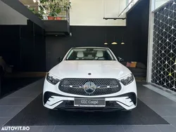 Alb Utilizat 2025 Mercedes GLC200 SUV | 73.179 EUR