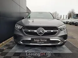 Gri Utilizat 2023 Mercedes 200 Advanced Plus SUV | 50.873 EUR (Super Preț)