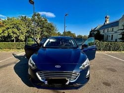 Albastru Utilizat 2020 Ford Focus Titanium Hatchback | 11.150 EUR (Preț OK)
