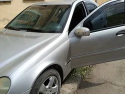 Mercedes C220