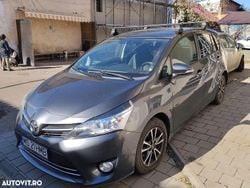 Culoaregri Utilizat 2015 Toyota Verso Monovolum | 6.400 EUR