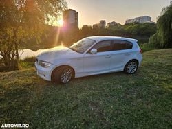 Culoarealb Utilizat 2011 BMW 116 Comfort Edition Hatchback | 6.500 EUR (Preț OK)