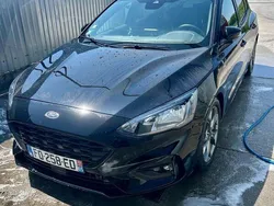 Negru Utilizat 2019 Ford Focus ST-Line Break | 10.300 EUR (Preț OK)