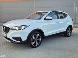 Rosu Utilizat 2021 MG ZS Luxury Berlinǎ | 13.990 EUR (Preț OK)