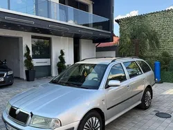 Culoareargint Utilizat 2006 Skoda Octavia Ambiente Break | 1.199 EUR (Super Preț)