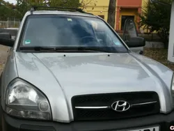 Gri Utilizat 2008 Hyundai Tucson SUV | 4.800 EUR (Preț bun)