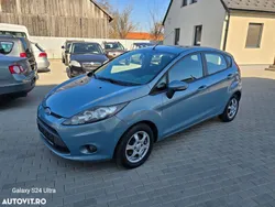 Gri Utilizat 2009 Ford Fiesta Celebration Hatchback | 3.000 EUR (Puțin scump)