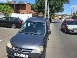 Utilizat 2005 Opel Combo Monovolum | 1.000 EUR
