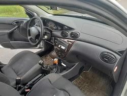 Utilizat 2002 Ford Focus Berlinǎ | 500 EUR (Preț bun)