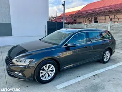 Gri Utilizat 2021 VW Passat Business Break | 13.490 EUR (Super Preț)