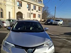 Argint Utilizat 2016 Toyota RAV4 Hybrid Luxury SUV | 18.750 EUR (Preț OK)