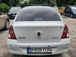 Utilizat 2006 Renault Clio II Berlinǎ | 3.300 EUR (Scump)