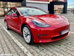 Culoarerosu Utilizat 2022 Tesla Model 3 Berlinǎ | 31.000 EUR (Preț OK)