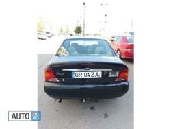 Negru Utilizat 2000 Ford Focus Berlinǎ | 1.400 EUR (Preț bun)