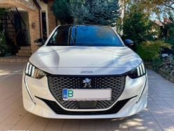 Alb Utilizat 2022 Peugeot e-208 GT Hatchback | 16.690 EUR