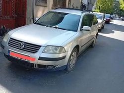 Utilizat 2004 VW Passat | 1.400 EUR (Preț bun)